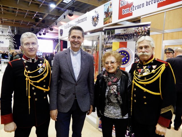 Kärntner Traditionsgendarmen präsentierten auf der Brauchtumsmesse